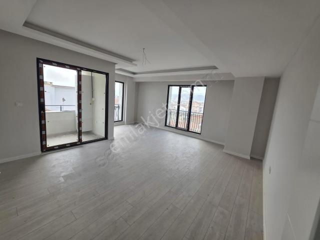 Devlet Hastanesi Karşısı Lüx 3+1 Satılık Daire