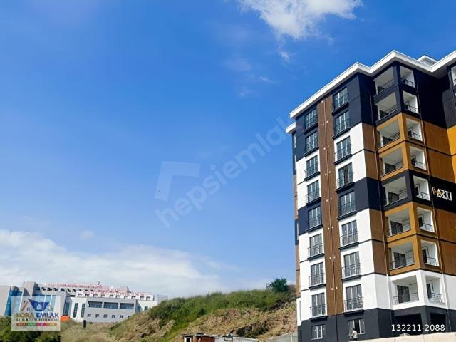DEVLET HASTANESİ VE YENİ DİŞ HASTANESİ KARŞISINDA SATILIK 2+1