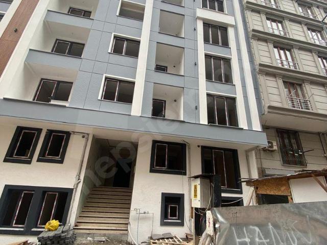 DEVLET HASTANESİ YAKINI SIFIR KULLANIŞLI BAHÇE KATI DAİRE