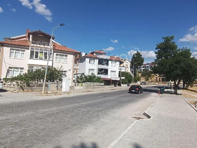 Devlet Hastanesi Yanında Satılık Bina