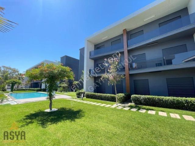 Devlet Hastanesi Yanında Site İçerisinde havuz Cepheli 1+1 Daire
