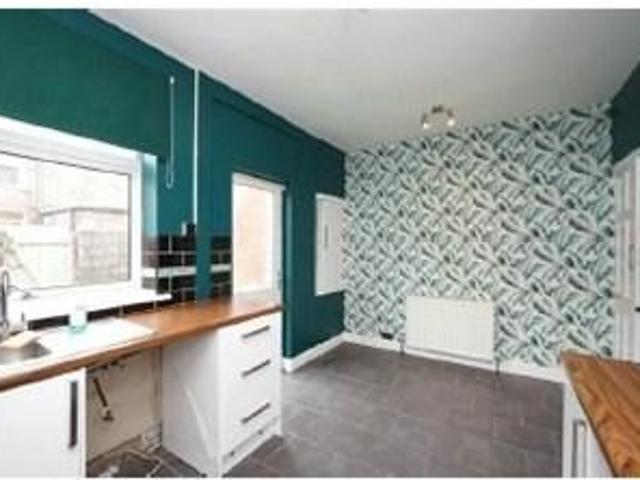 Devon St, Barrow In Furness, LA13 2 bed terraced house to rent £830 pcm £192 pw