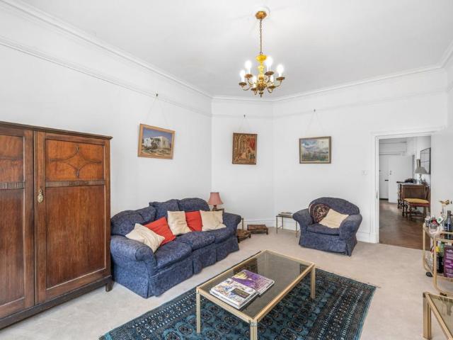 Devonshire Mansions, 208 Great. 3 bed flat to rent £6,000 pcm £1,385 pw