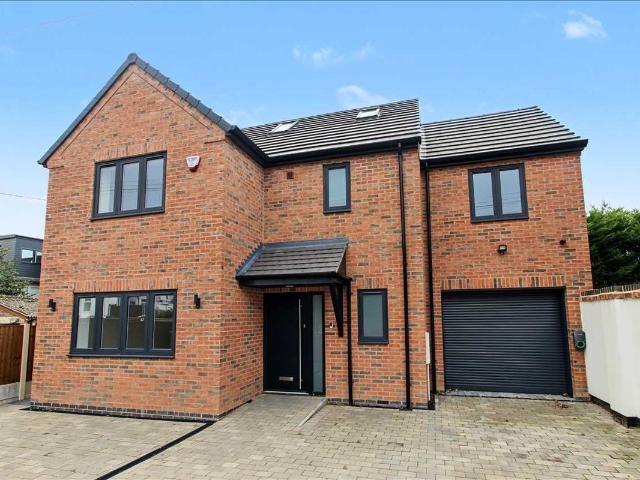 Devonshire Drive, Eastwood, Nottingham NG16, 4 bed detached house to rent, £2,000 pcm | PrimeLocation
