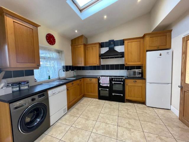 Devonshire Hill Lane, Tottenham 5 bed house to rent £2,750 pcm £635 pw