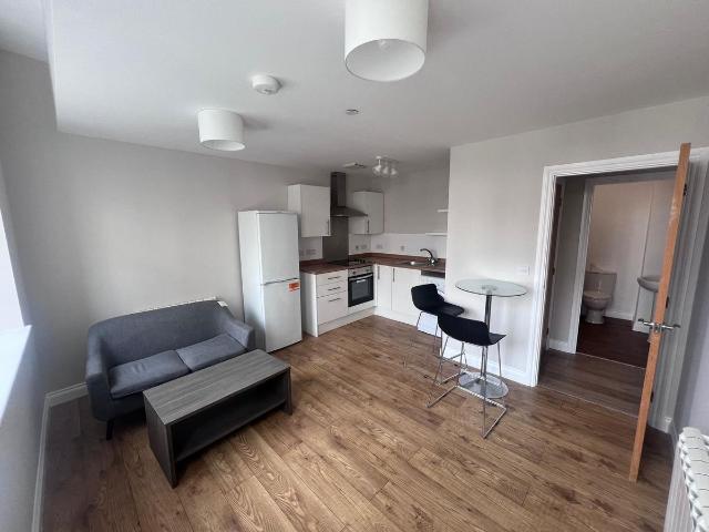 Devonshire House, Birmingham B3, 1 bed flat to rent, £850 pcm | PrimeLocation
