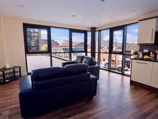 Devonshire Point, S1