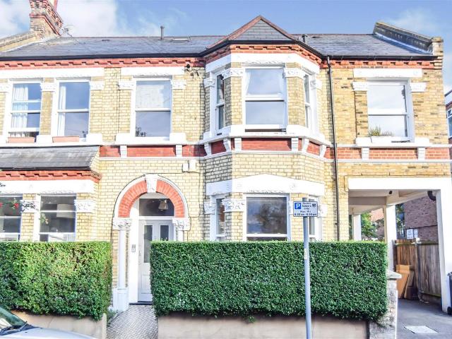 Devonshire Road, Colliers Wood SW19, 1 bed flat to rent, £1,600 pcm | PrimeLocation