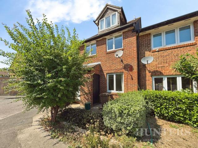 Devonshire Road, Carshalton, SM5 2TJ 1 bed maisonette to rent £1,250 pcm £288 pw