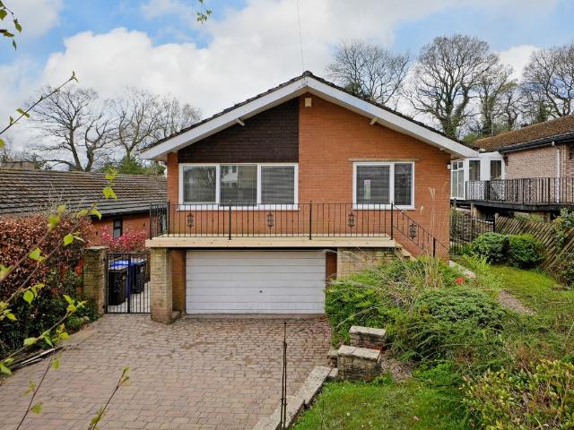 Devonshire Road, Dore, Sheffield S17, 3 bed detached house to rent, £2,200 pcm | PrimeLocation