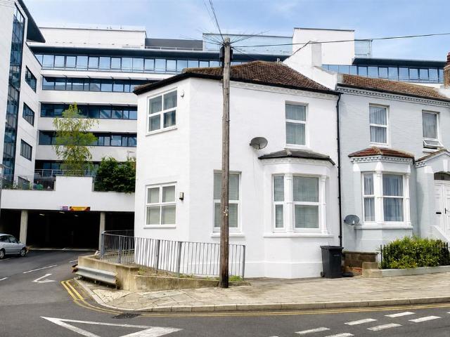 Devonshire Road, Hastings TN34 4 bed house to rent £1,450 pcm £335 pw