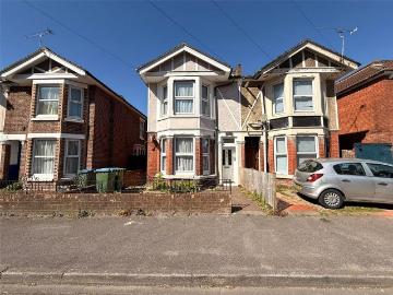 Devonshire Road, SO15 5 bed semi detached house to rent £2,550 pcm £588 pw