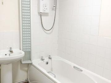 Devonshire Road, Wirral CH43, 2 bed flat to rent, £675 pcm | PrimeLocation