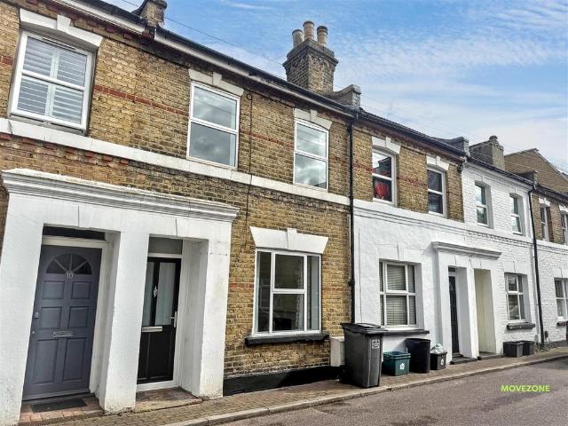 Devonshire Square, Bromley, BR2 2 bed house to rent £1,800 pcm £415 pw