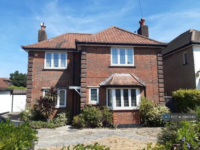 Devonshire Way, Croydon, CR0 3 bed detached house to rent £2,500 pcm £577 pw