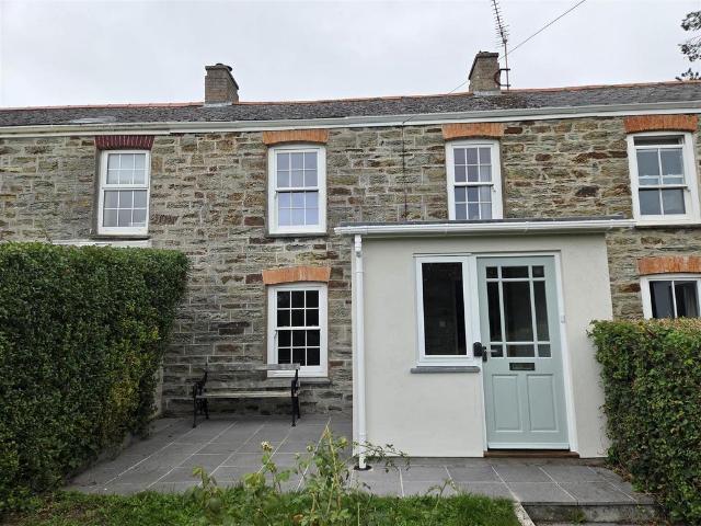 Devoran 3 bed terraced house to rent £1,450 pcm £335 pw