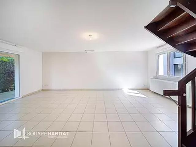 Deyme 31450 Achat / Vente appartement 4 pièces t4 au dernier étage jardin