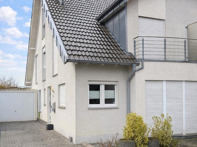 DHH für Familien Keller, Garten, Terrasse u. Garage mit Wallbox