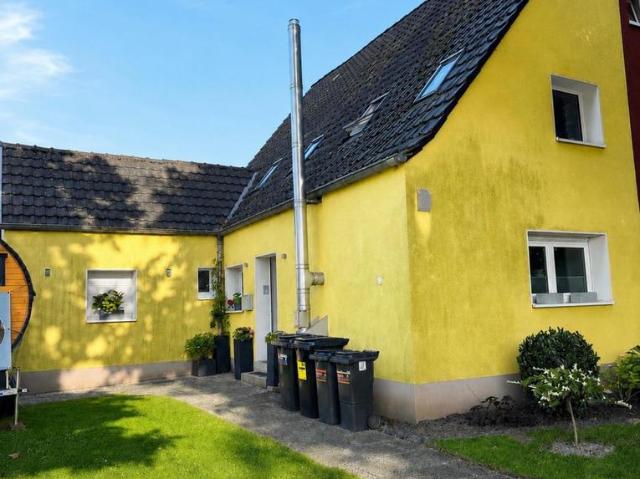 DHH modernisiert | Kamin | Pool I einziehen und wohlfühlen
