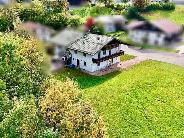 DHH mit Bergblick in absoluter Ruhelage
