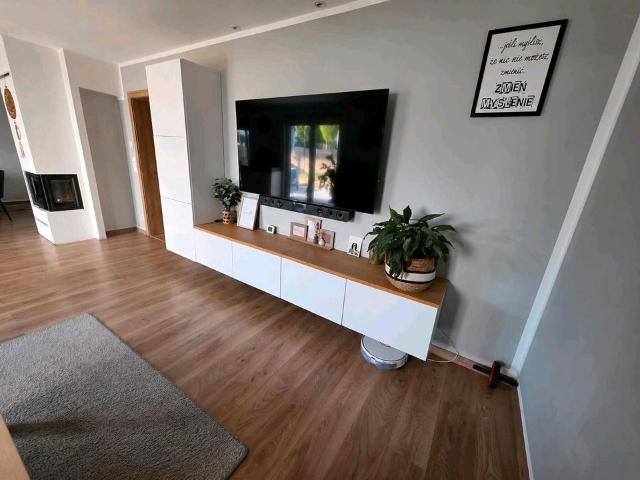 DHH mit Kamin, Ankleidezimmer, Bj. 2019, Effizienz B, Mainhardt