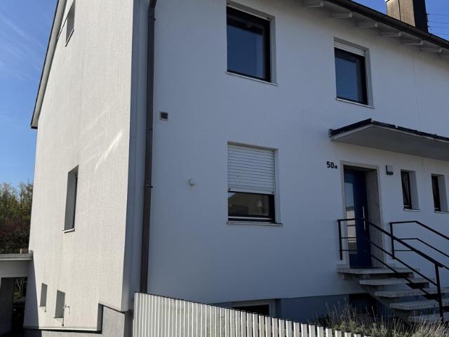 DHH mit Traum Garten & unverbaubarem Blick – 160 m², 500 m² Grundstück, Neu Esting