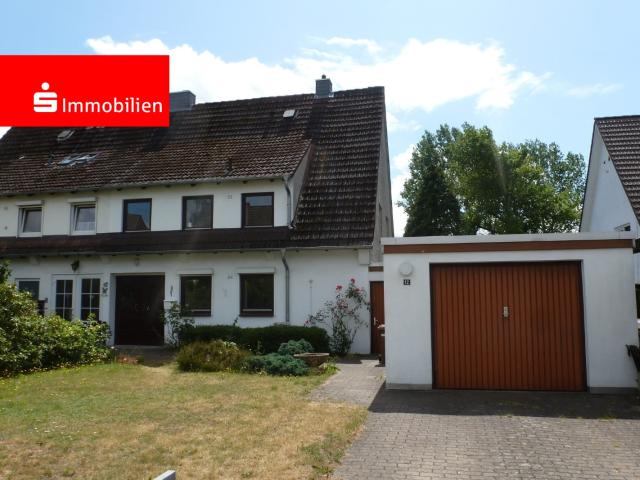 DHH mit 2 Wohnungen und tollem Grundstück Eigennutzung oder Anlageobjekt ?