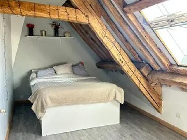 Dhuisy 77 – F3 rénové de 82 m² au sol dans une résidence privée