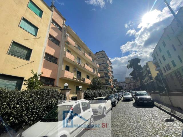 DI 4 LOCALI in vendita a Benevento, Mellusi/Atlantici