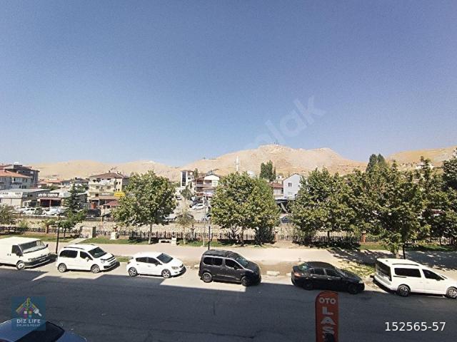 DİZLİFE GAYRİMENKULDEN VALİMİTHATBEY MAH AKKÖPRÜ PARKI YANI BALKONLU CEPHESİ AÇIK KİRALIK 1+1 DAİRE
