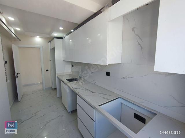 ELİBOL EMLAK,ÇİFT CEPHE 3+1 KÖŞE BAŞI KULLANIŞLI SATILIK DAİRE