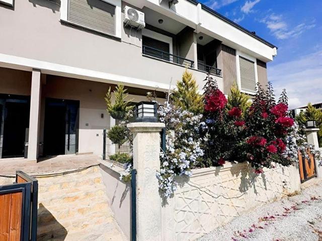 DİDİM DE MÜSTAKİL GİRİŞLİ 3+1 EŞYALI SIFIR VİLLA 8.800.000 TL