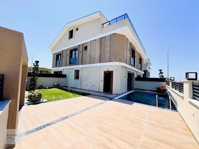DİDİM EFELER MAHALLESİNDE HAVUZLU LÜKS 3+1 MÜSTAKİL VİLLA