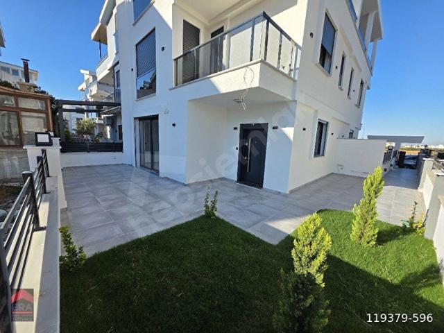 DİDİM EFELER MAHALLESİNDE SATILIK TRİPLEKS VİLLA