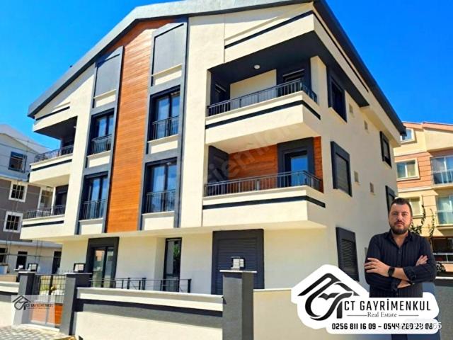 DİDİM'DE SATILIK 1+1 DENİZ MANZARALI ORTA KAT ÇARŞIYA YAKIN ASANSÖRLÜ SIFIR DAİRE !