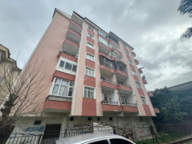 Diş Fakültesi Hastanesi Karşısında3+1 Çift Cepheli 3.kat Satılık