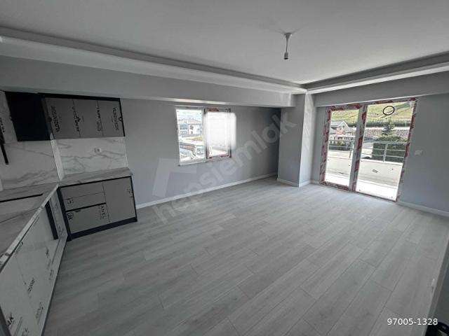 Diş hastanesi yakını 1+1 Satılık Daireler.