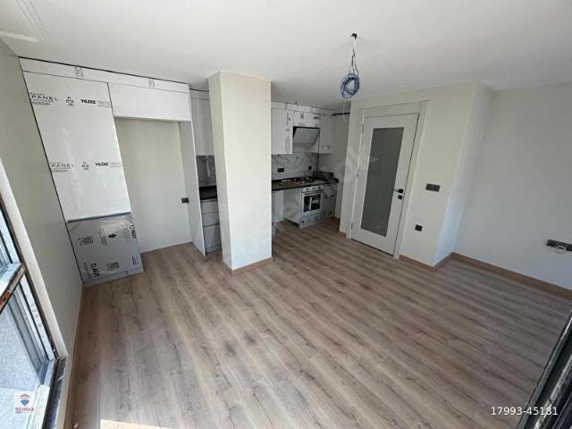DİKİLİTAŞTA YENİ PROJEDE METRO YAKINI 3+1 SATILIK DUBLEKS DAİRE