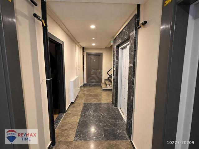 DİKİLİTAŞ'TA DARPHANE'NİN DİBİNDE SIFIR 2+1 SATILIK DAİRE