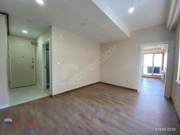 DİKİLİTAŞ YENİ 1.5+1 PARK MANZARALIKAPALI MUTFAKLI