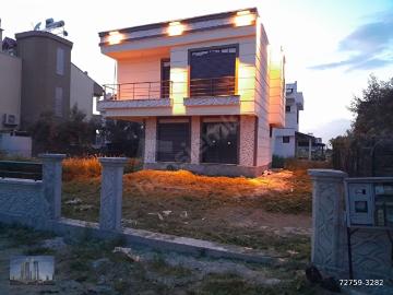 DİKİLİ SALİHLERALTINDA MÜSTAKİL MUHTEŞEM 3+1 SATILIK LUXS VİLLA