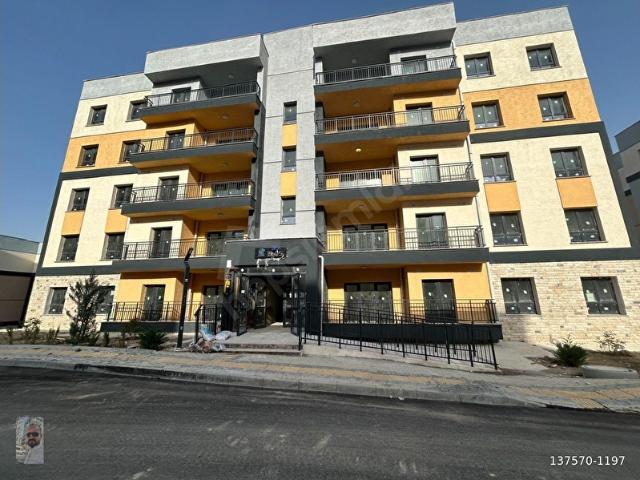 DİKMECE DE 6.BÖLGE 7.ETAP B5 BLOKTA KOT 1 DE 3+1 TARIM KREDİ KOPARATİF YAKININDA