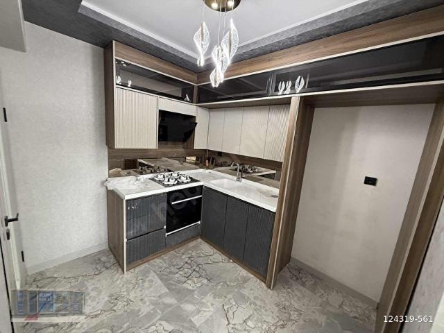 DİNÇ'TEN SATILIK MERKEZDE LÜX YAPILI 3+1 YÜKSEK GİRİŞ