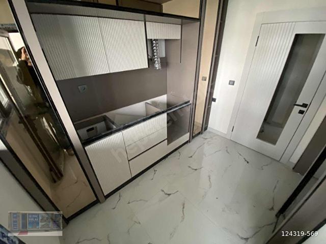 DİNÇ'TEN SATILIK MERKEZİ KONUMDA 3+1 YÜKSEK GİRİŞ DAİRE