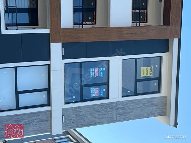 DİRECTTEN BURSA YOLU ÜZERİNDE,YERDEN ISITMALI,SIFIR,BALKONLU 2+1