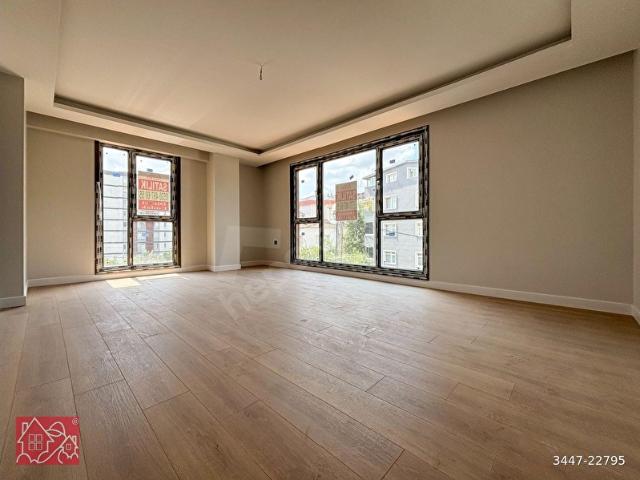 DİRECTTEN HAVALİMANI VE METRO YAKINI, K.OTOPARKLI, EBV.BANYOLU, GÜVENLİKLİ, ARA KAT, SIFIR 3+1 DAİRE
