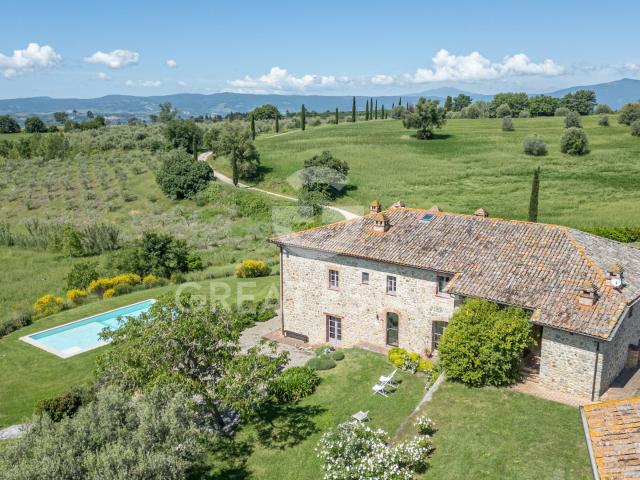 Dimora contemporanea 1071m² Montegabbione
