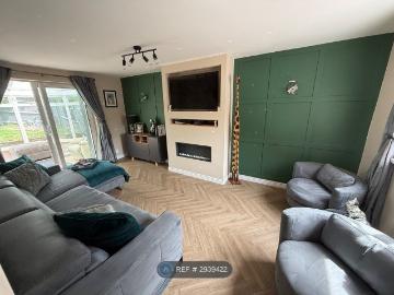 Dinthill, Telford TF3, 4 bed terraced house to rent, £1,350 pcm | PrimeLocation