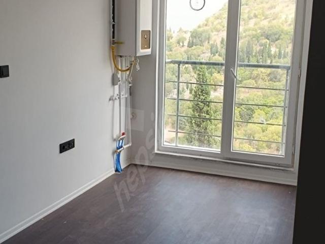 DINÇ GAYRİMENKULDEN BİLECİK MERKEZ 1+0 EŞYASIZ KİRALIK DAİRE