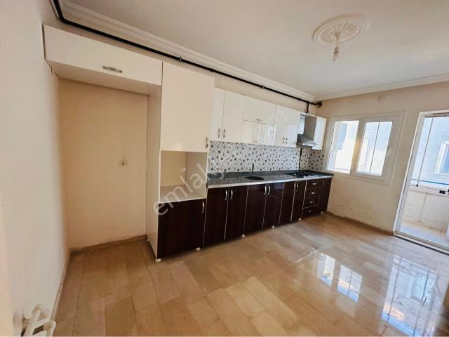 Dinç Emlaktan Kiralık 2+1 Daire Park Cepheli